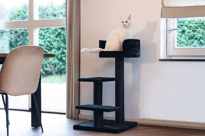 beeztees Kratzbaum Serpa Figo